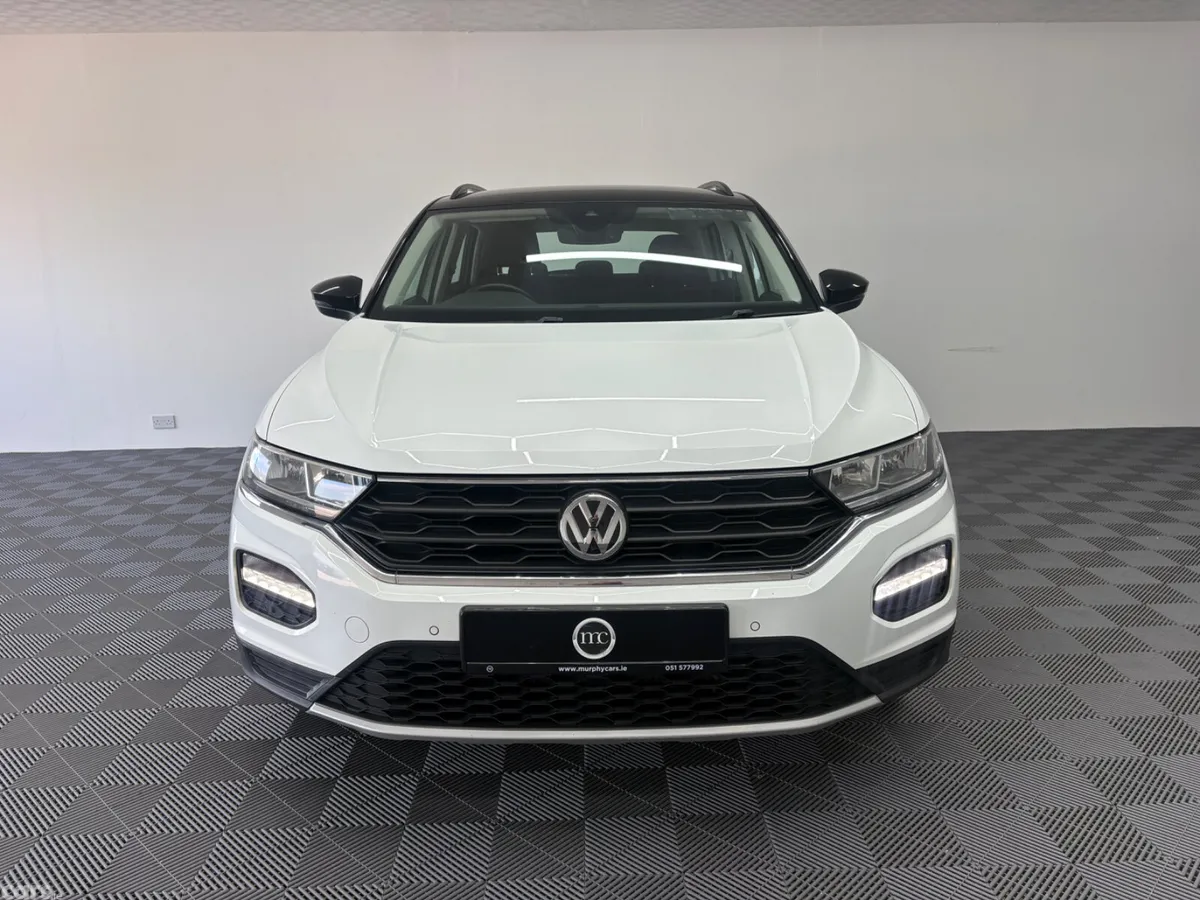 Volkswagen T-Roc SUV, Petrol, 2019, White
