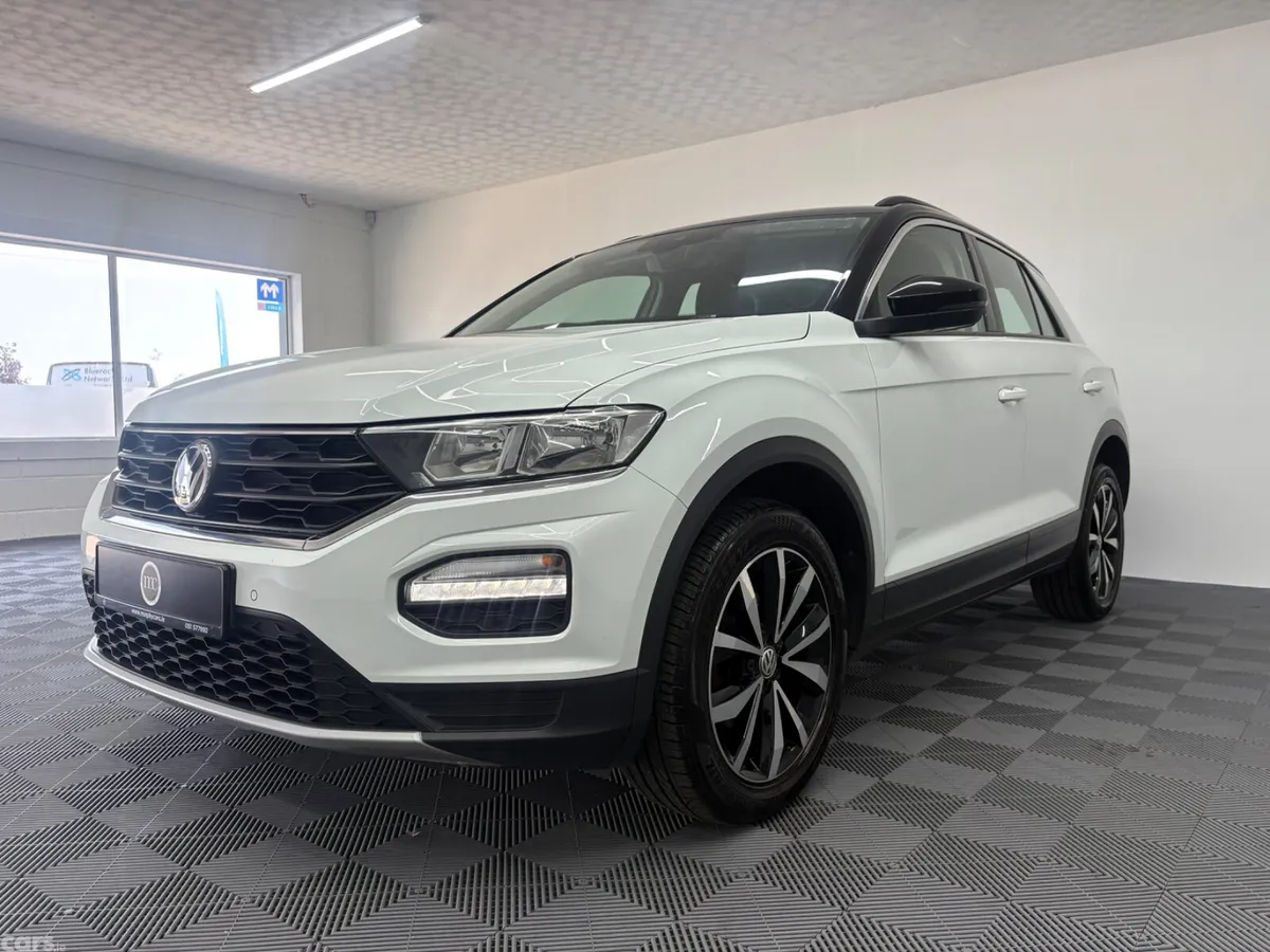 Volkswagen T-Roc SUV, Petrol, 2019, White