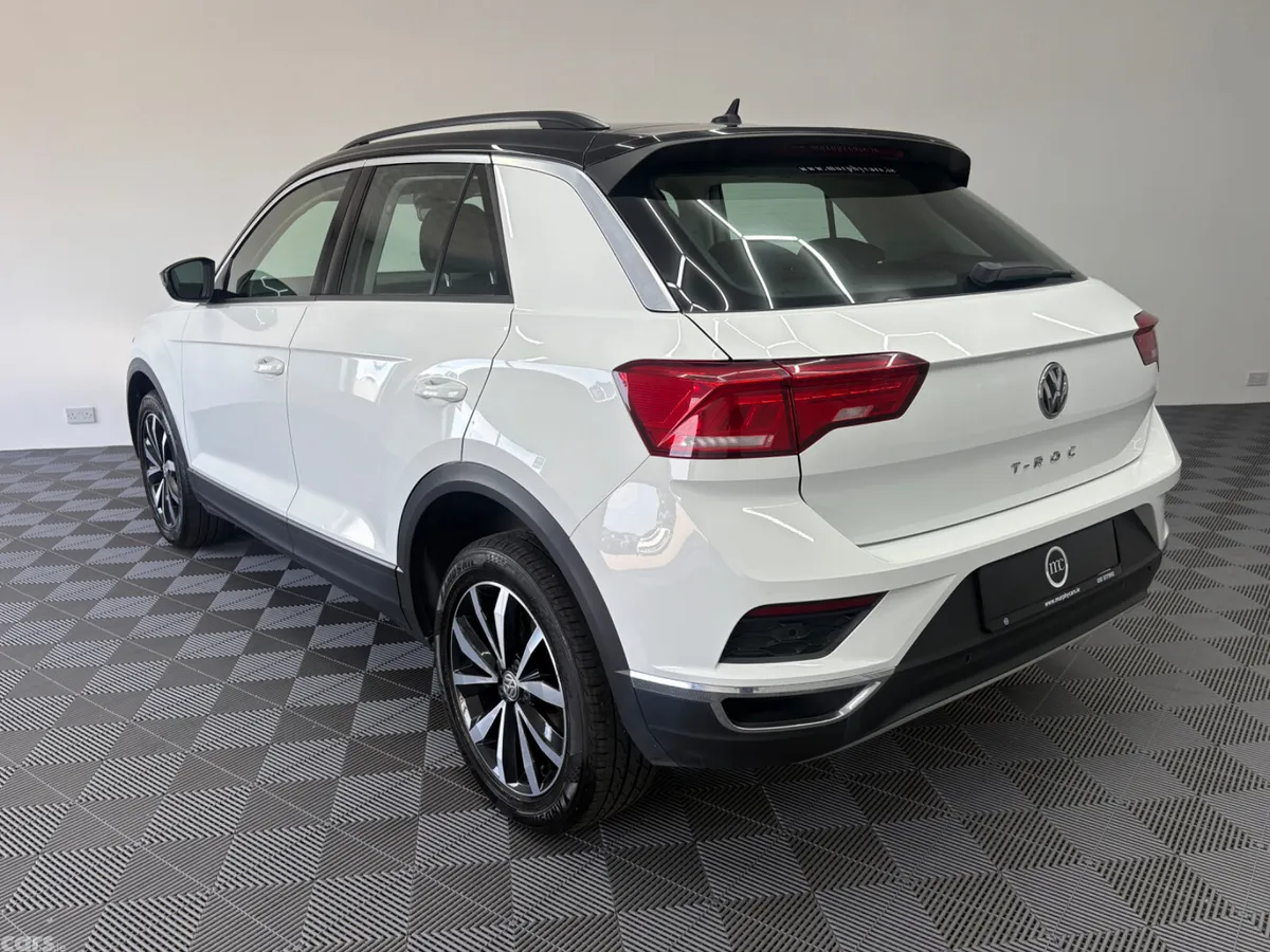 Volkswagen T-Roc SUV, Petrol, 2019, White