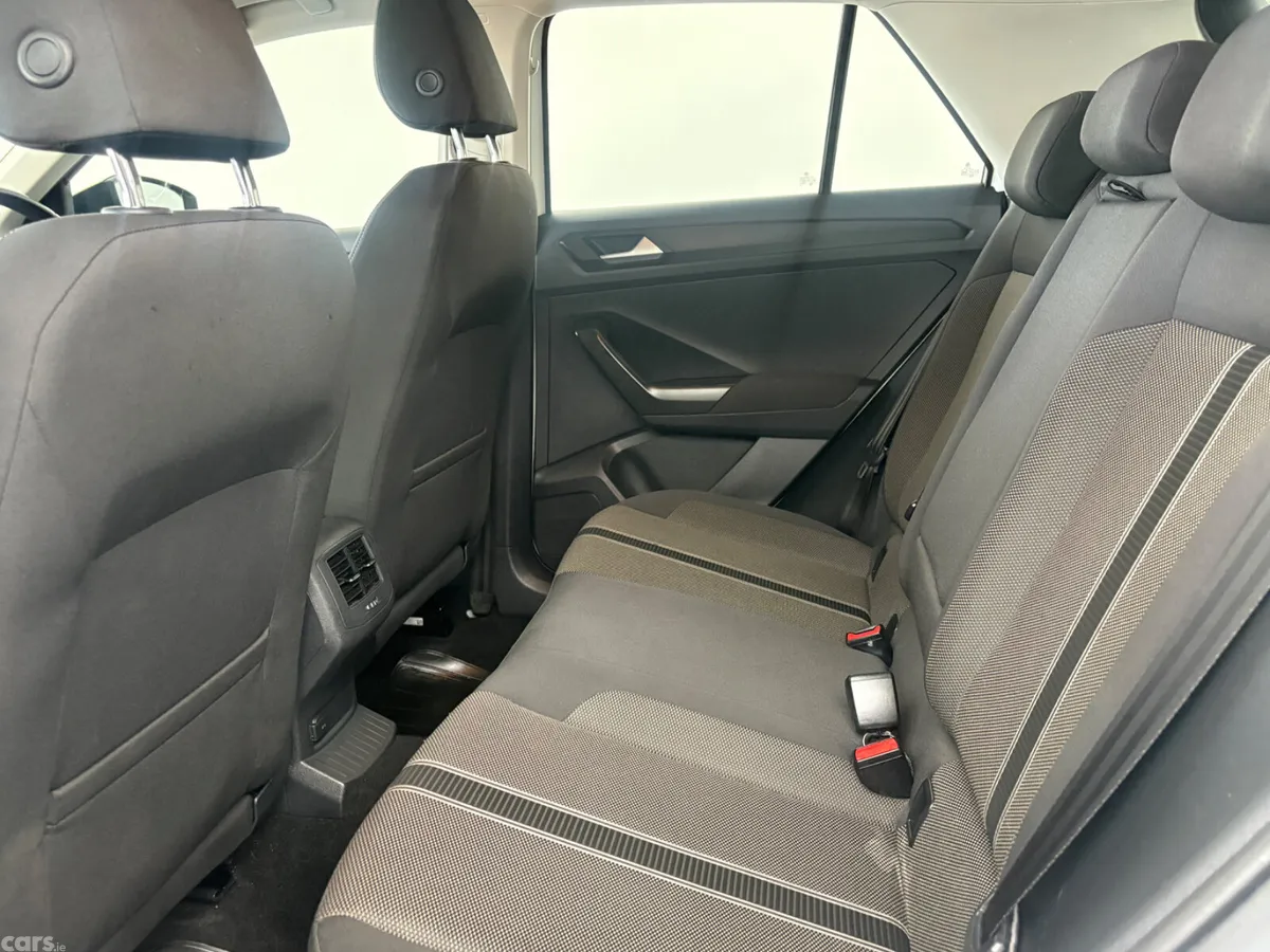 Volkswagen T-Roc SUV, Petrol, 2019, White