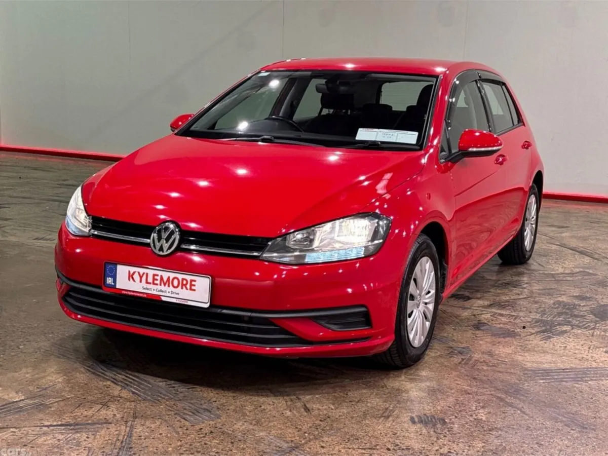 Volkswagen Golf Hatchback, Petrol, 2019, Red