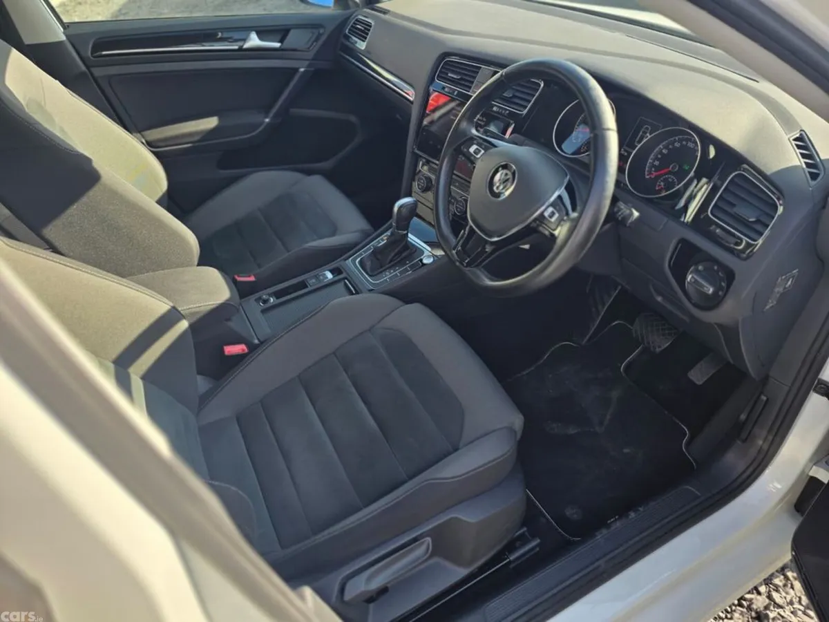 Volkswagen Golf Hatchback, Petrol, 2018, White