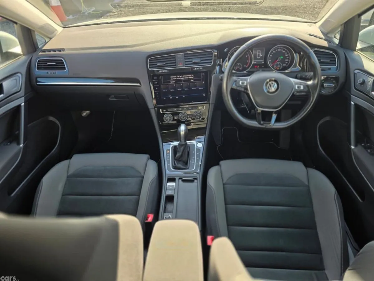 Volkswagen Golf Hatchback, Petrol, 2018, White