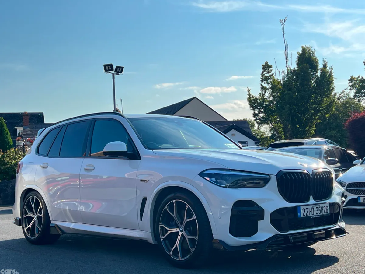 BMW X5 SUV, Petrol Plug-in Hybrid, 2022, White