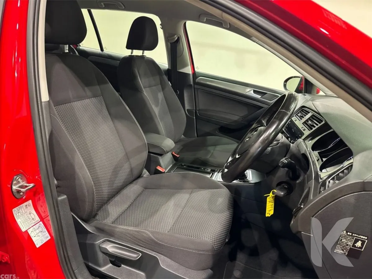 Volkswagen Golf Hatchback, Petrol, 2019, Red