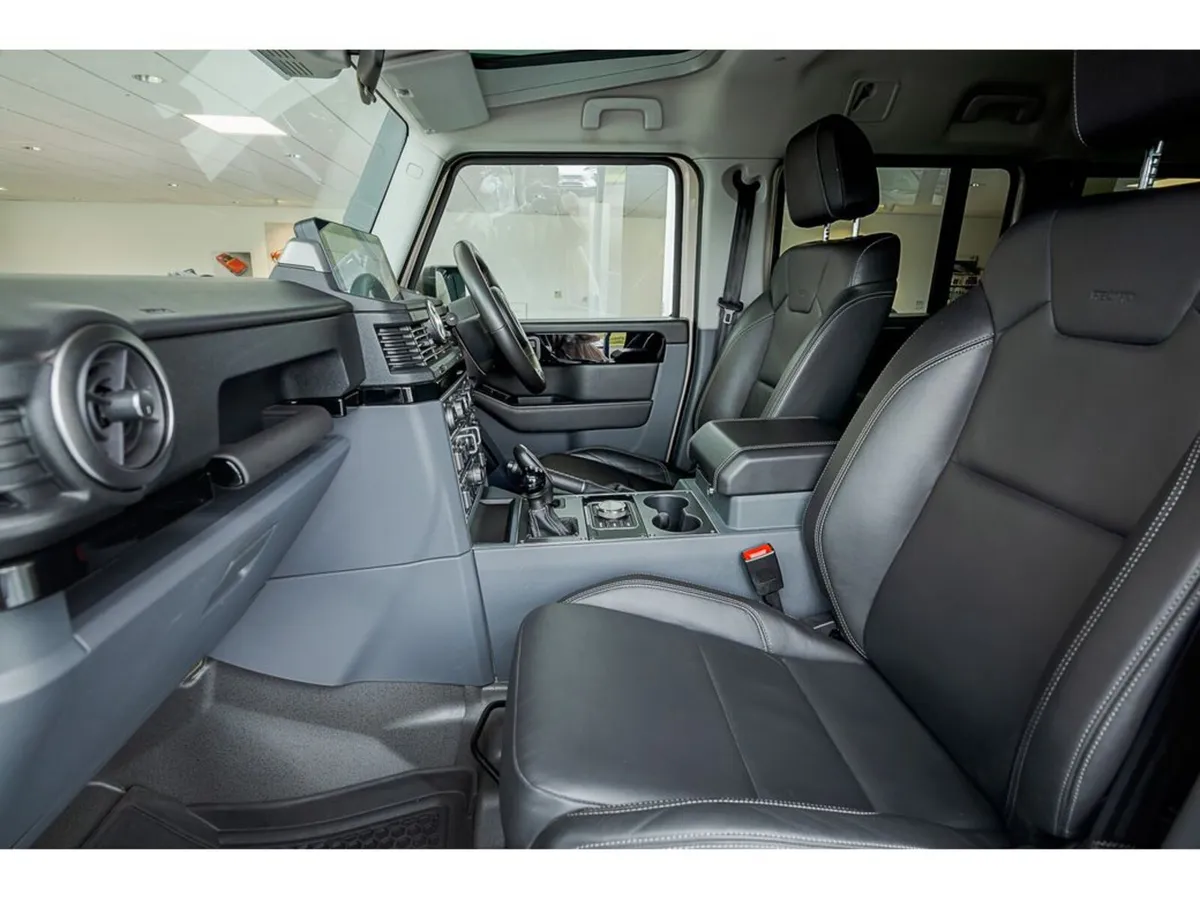 INEOS Grenadier Van, Diesel, 2025, Grey