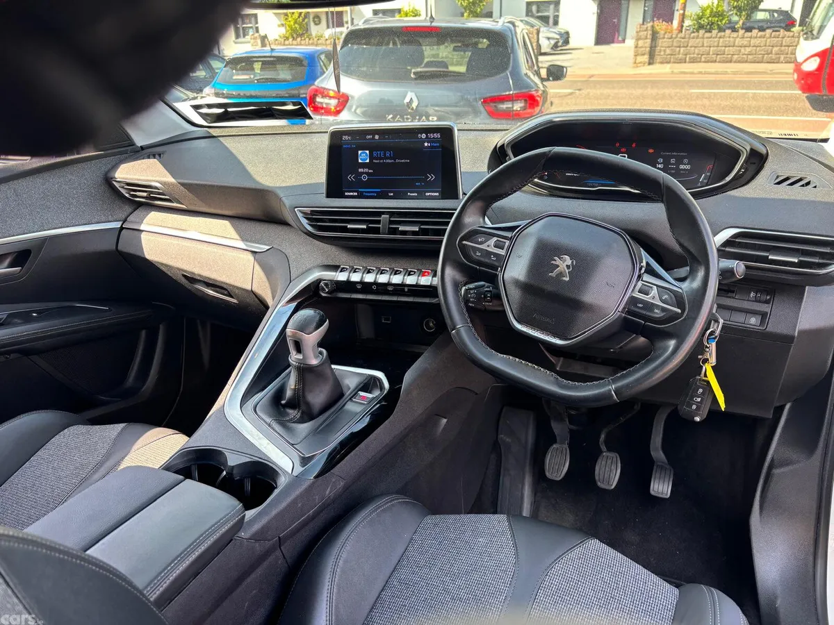 Peugeot 3008 MPV, Diesel, 2020, White