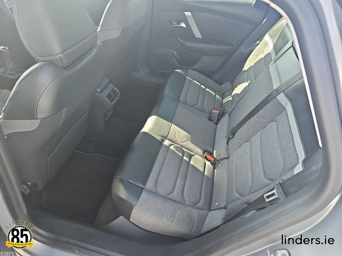 Citroen C4 Hatchback, Petrol, 2021, Grey