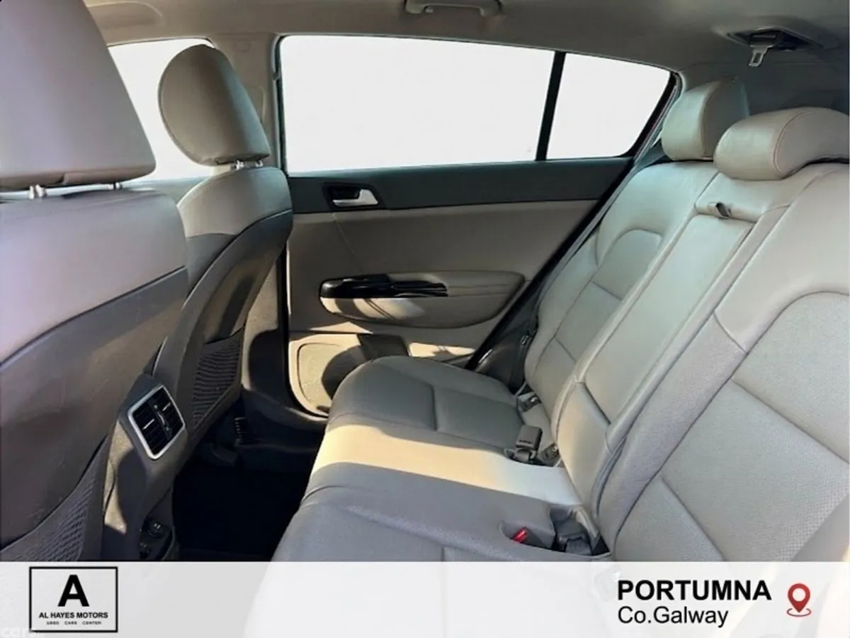 Kia Sportage SUV, Diesel, 2019, Red