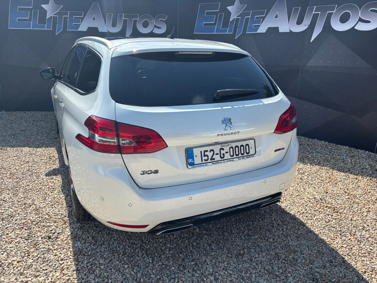 Peugeot 308 Estate, Petrol, 2015, White