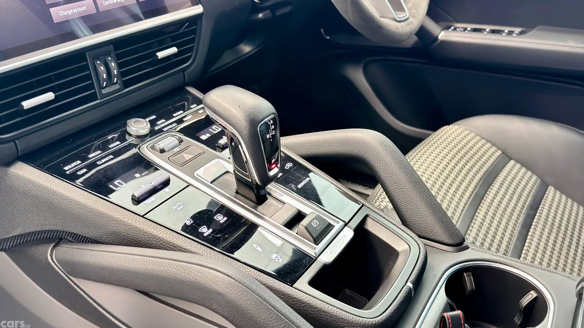 Porsche Cayenne Coupe, Petrol Hybrid, 2023, Black