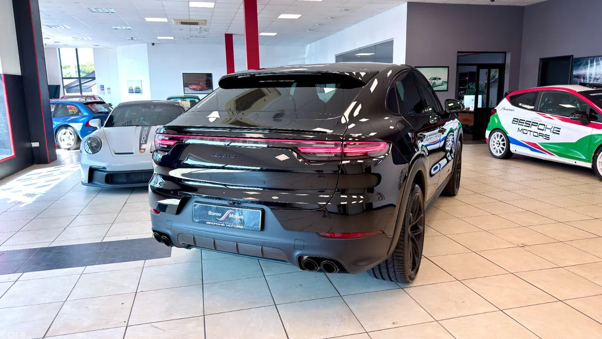 Porsche Cayenne Coupe, Petrol Hybrid, 2023, Black