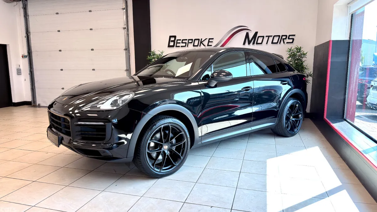 Porsche Cayenne Coupe, Petrol Hybrid, 2023, Black