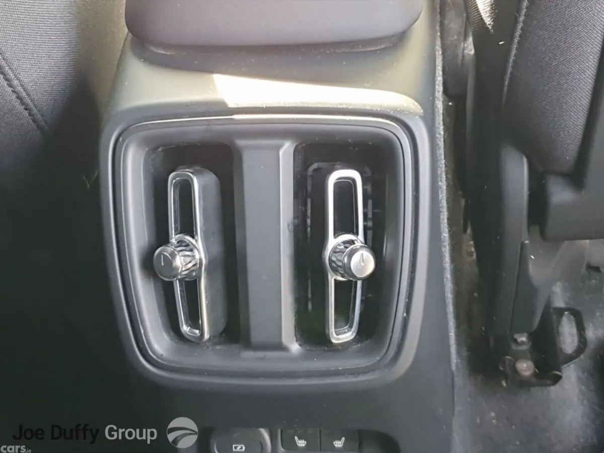 Volvo XC40 SOLD ! Plus Recharge Ev  Plus  P6 Twin, Swords