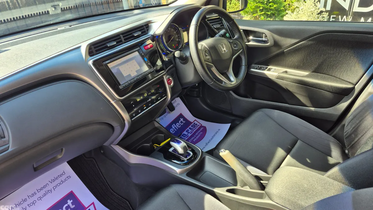 Honda Grace Saloon, Petrol Hybrid, 2015, Black