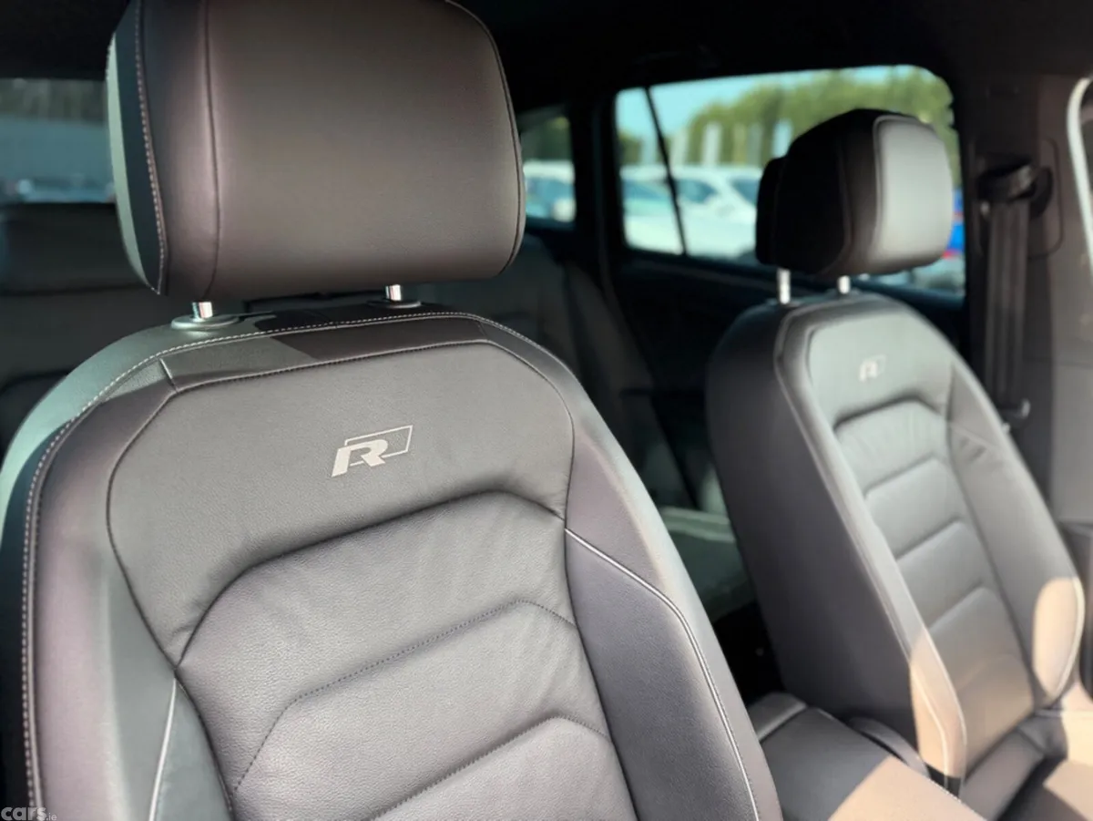 Volkswagen Tiguan MPV, Diesel, 2018, Black