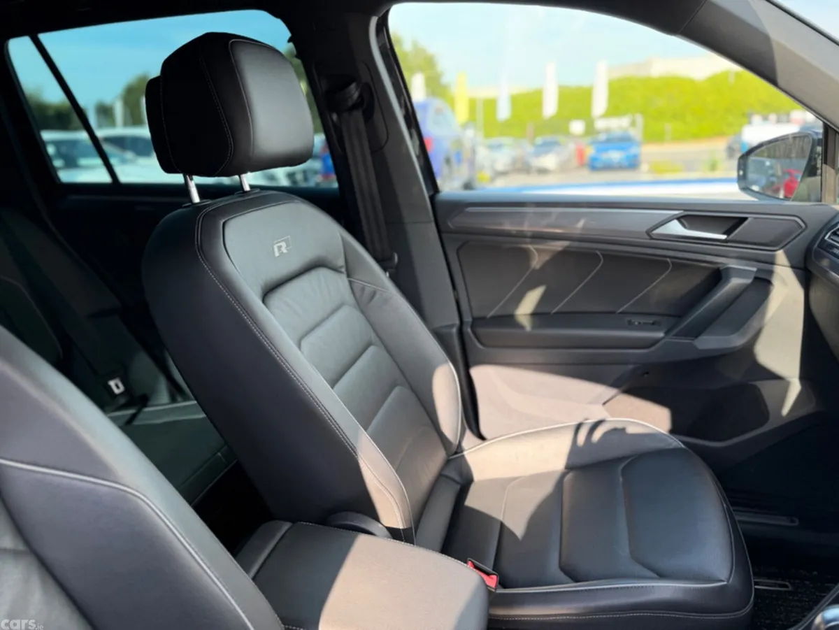 Volkswagen Tiguan MPV, Diesel, 2018, Black