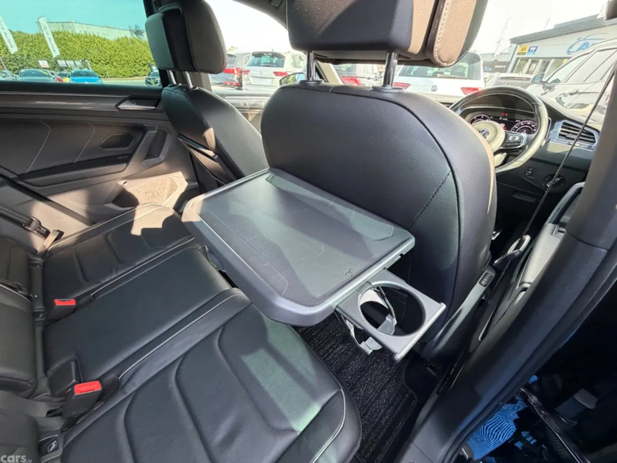 Volkswagen Tiguan MPV, Diesel, 2018, Black