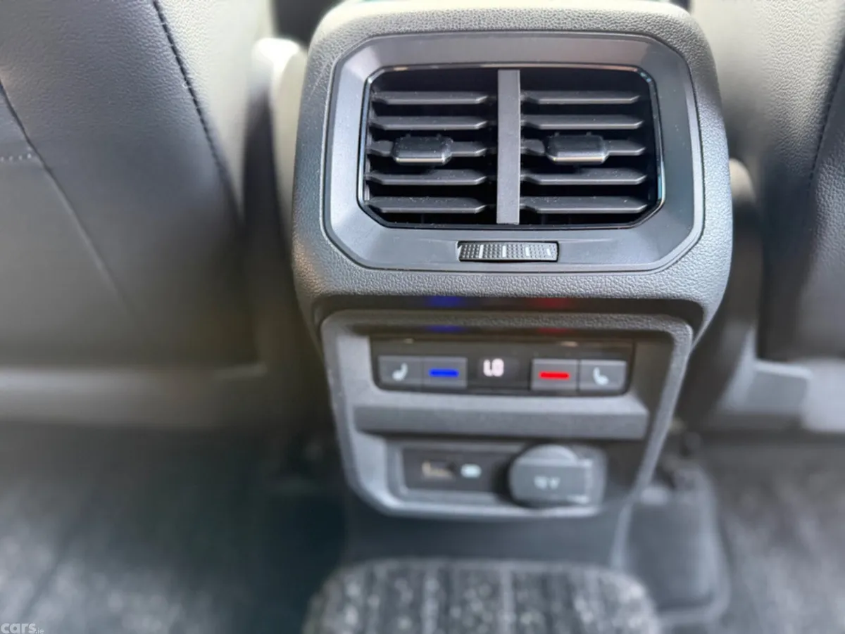 Volkswagen Tiguan MPV, Diesel, 2018, Black