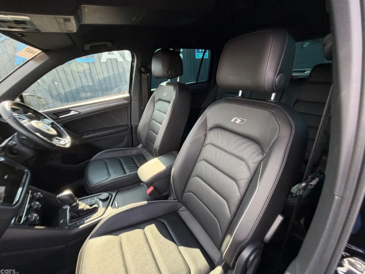 Volkswagen Tiguan MPV, Diesel, 2018, Black
