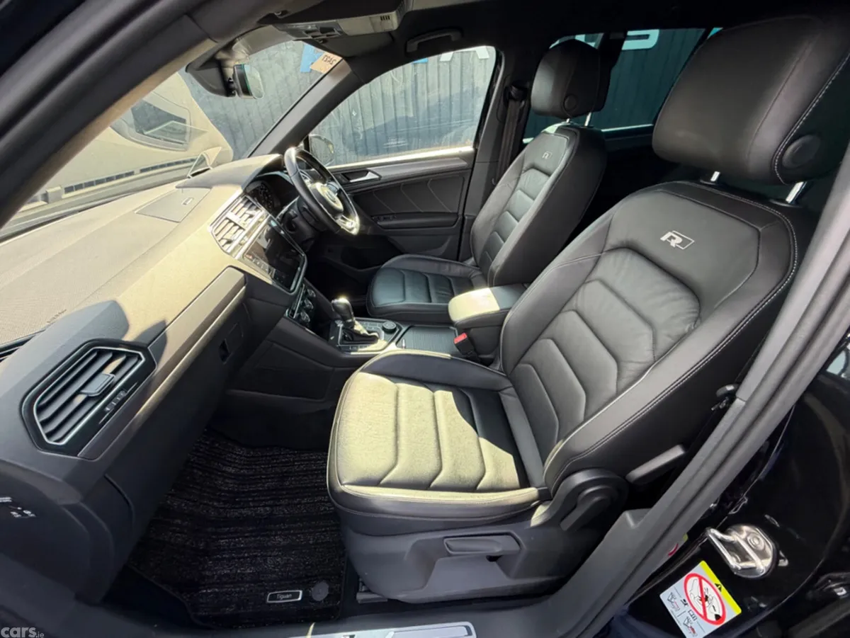 Volkswagen Tiguan MPV, Diesel, 2018, Black