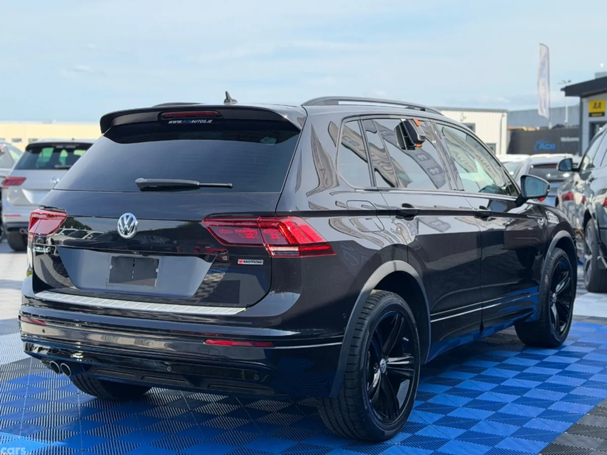 Volkswagen Tiguan MPV, Diesel, 2018, Black