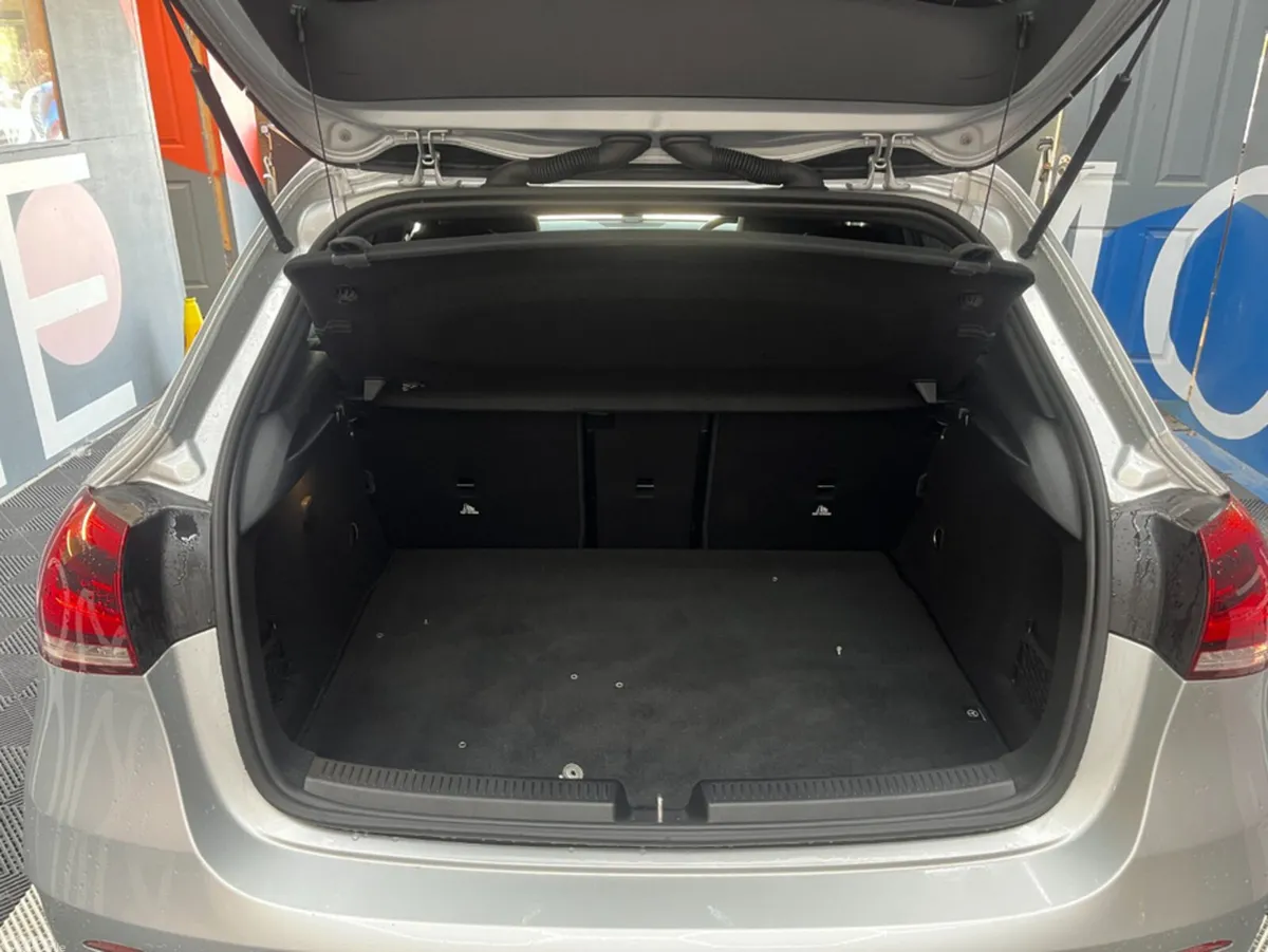 Mercedes-Benz A-Class Hatchback, Diesel, 2021, Silver