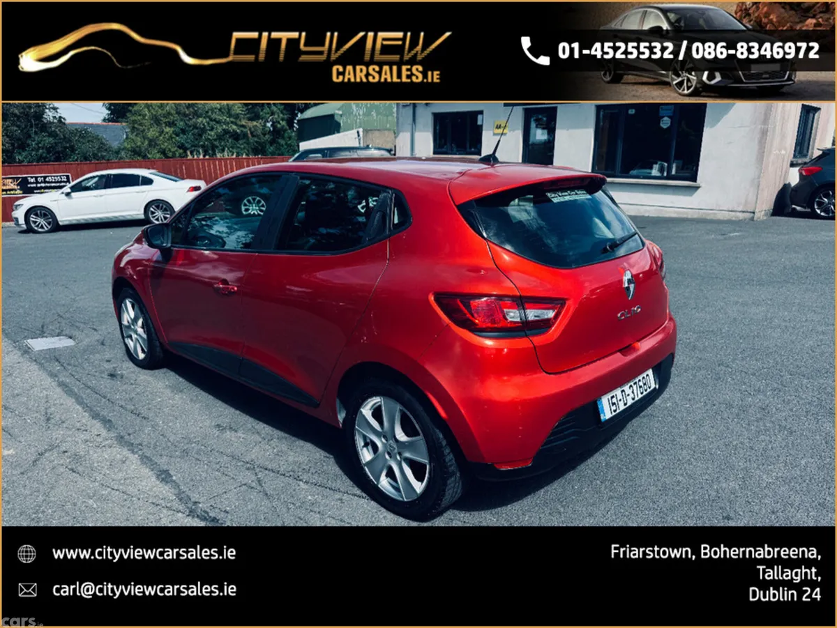 Renault Clio Hatchback, Petrol, 2015, Red