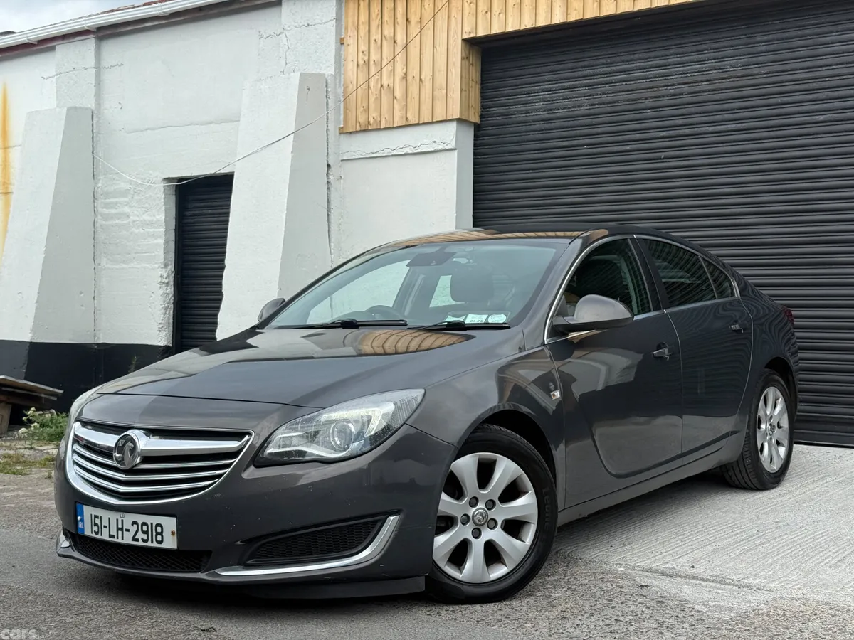 Vauxhall Insignia Hatchback, Diesel, 2015, Grey