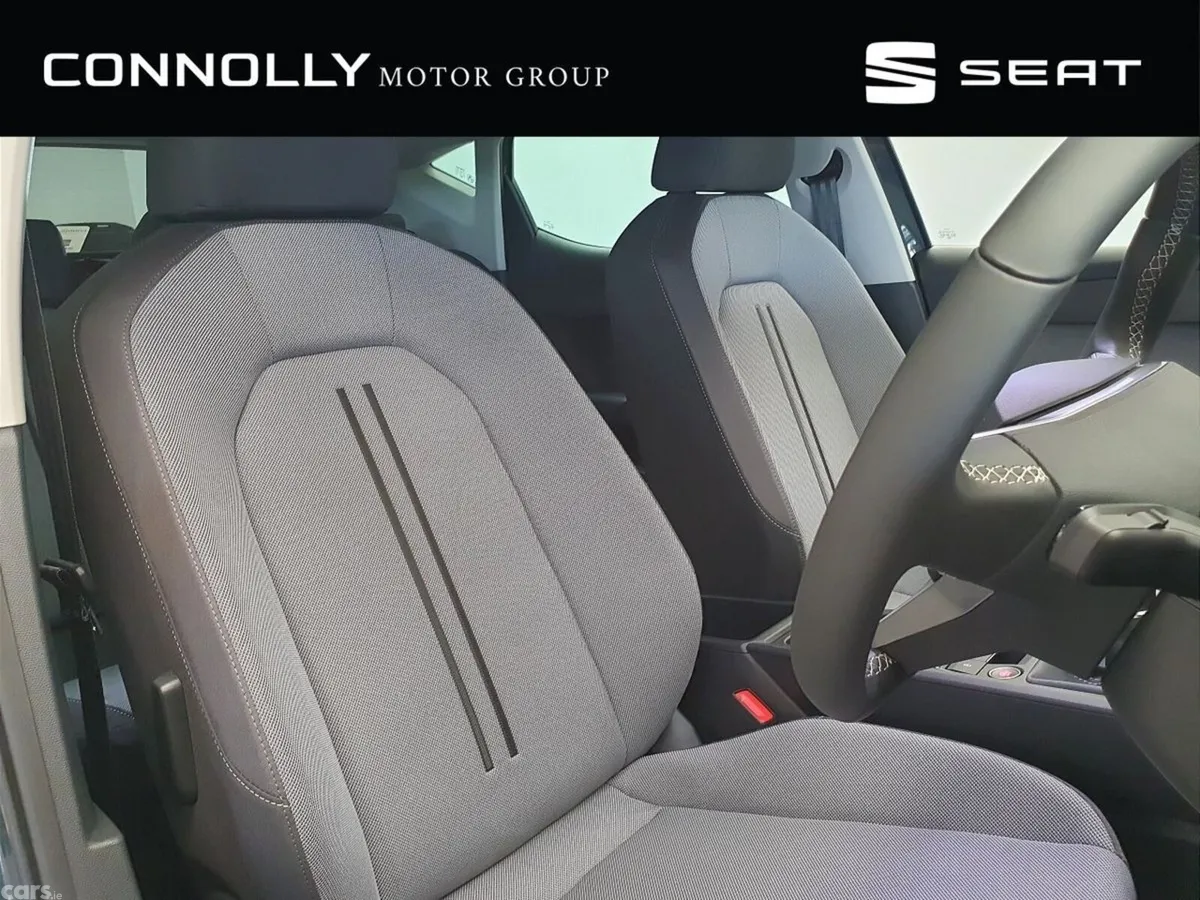 SEAT Leon Hatchback, Diesel, 2026, Blue