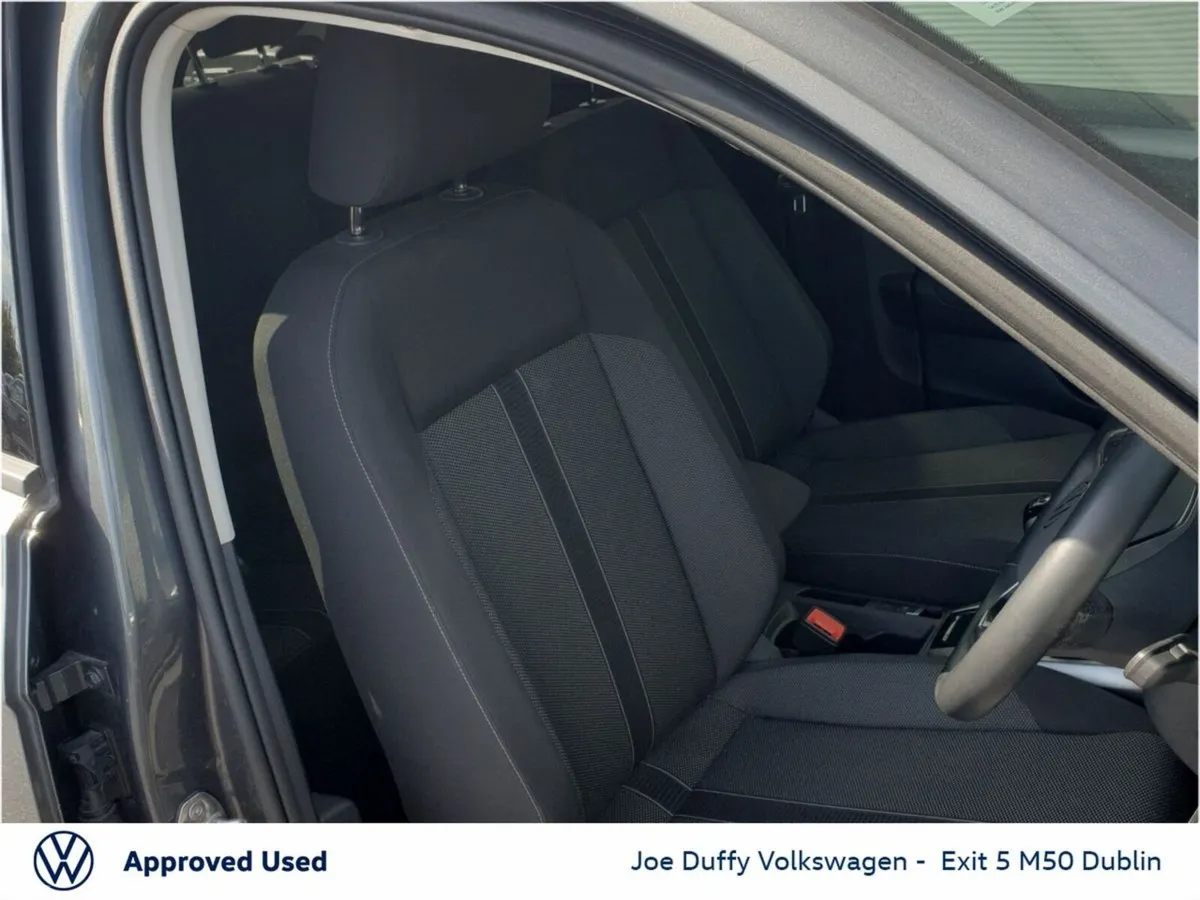 Volkswagen T-Roc SUV, Petrol, 2024, Grey