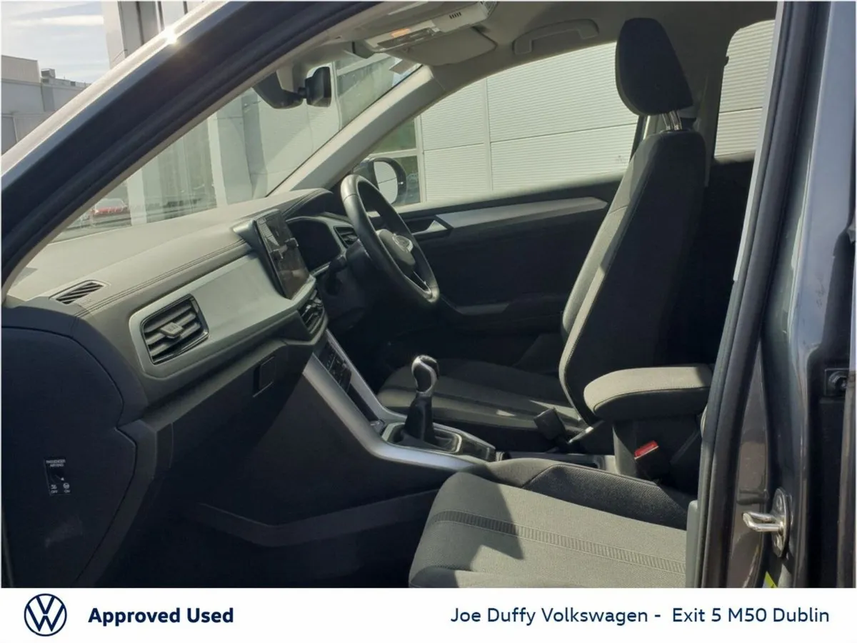 Volkswagen T-Roc SUV, Petrol, 2024, Grey