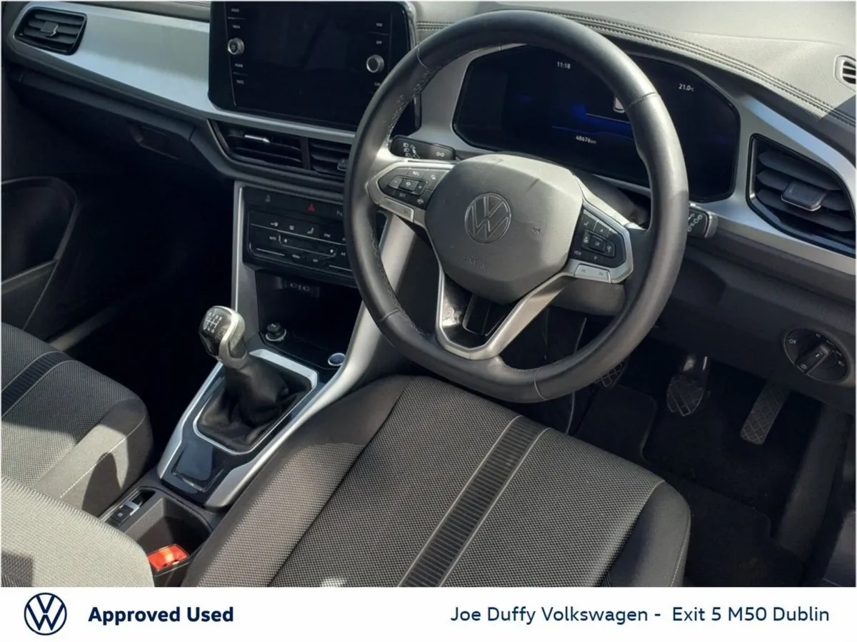 Volkswagen T-Roc SUV, Petrol, 2024, Grey
