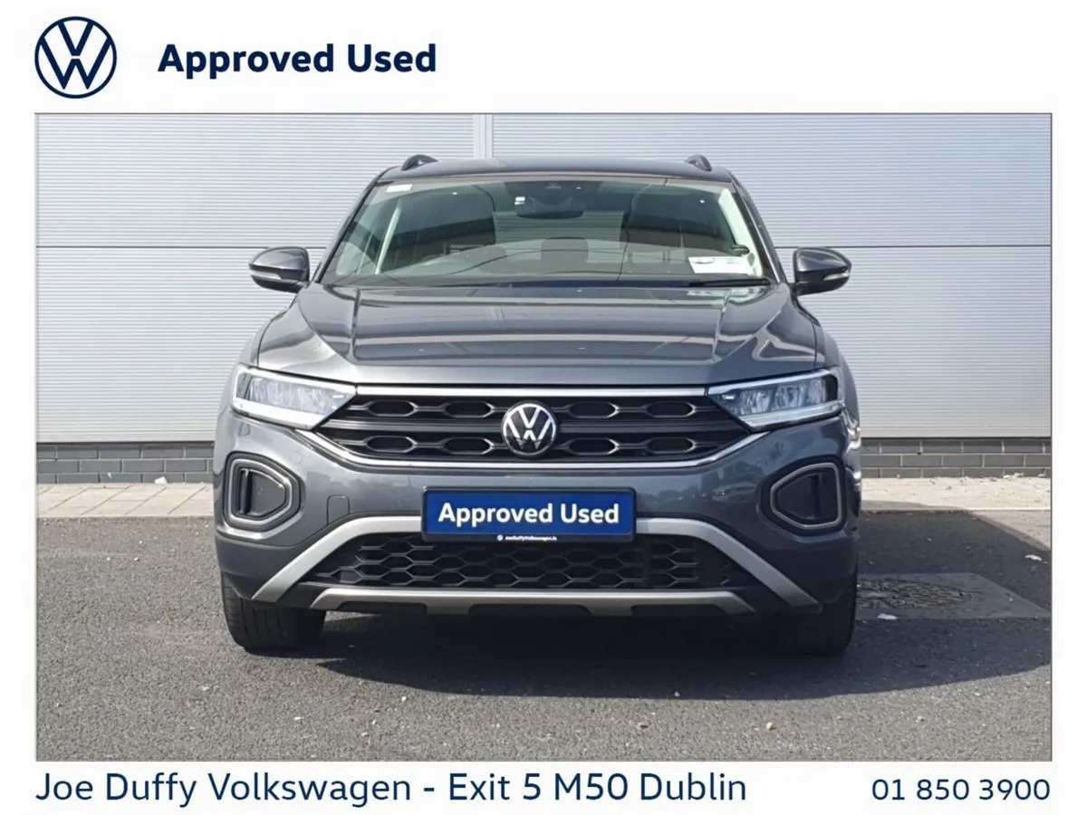 Volkswagen T-Roc SUV, Petrol, 2024, Grey
