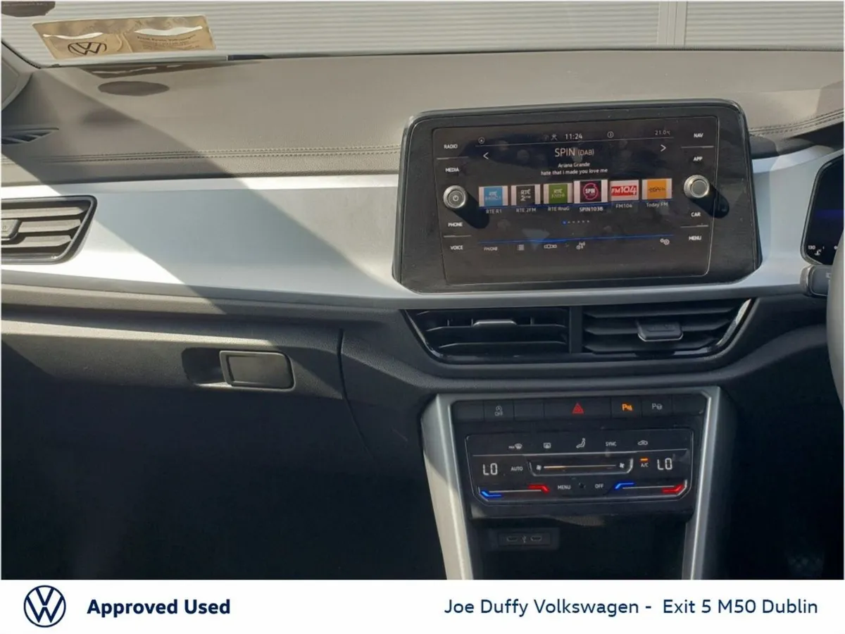 Volkswagen T-Roc SUV, Petrol, 2024, Grey