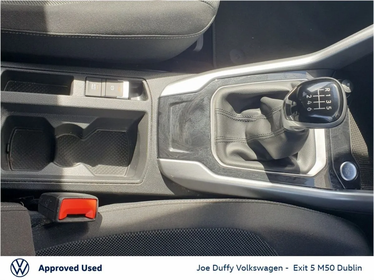Volkswagen T-Roc SUV, Petrol, 2024, Grey