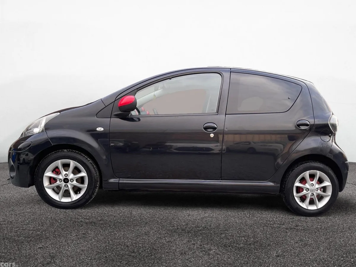 Toyota Aygo Hatchback, Petrol, 2013, Black
