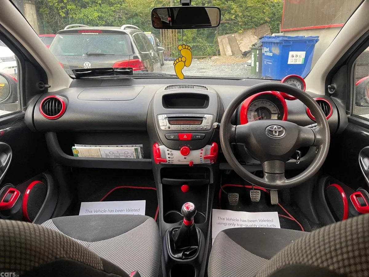 Toyota Aygo Hatchback, Petrol, 2013, Black