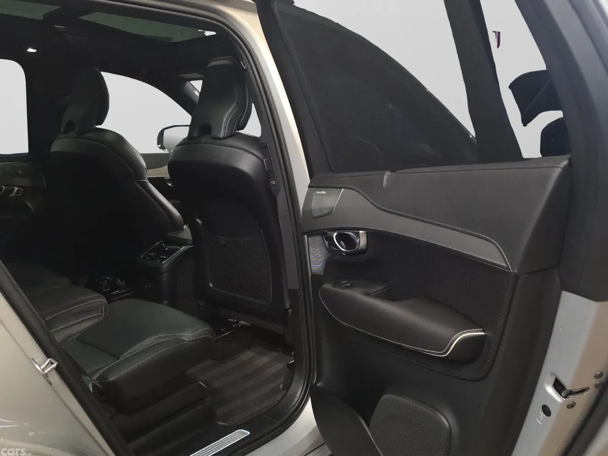Volvo XC90 SUV, Petrol Plug-in Hybrid, 2023, Grey