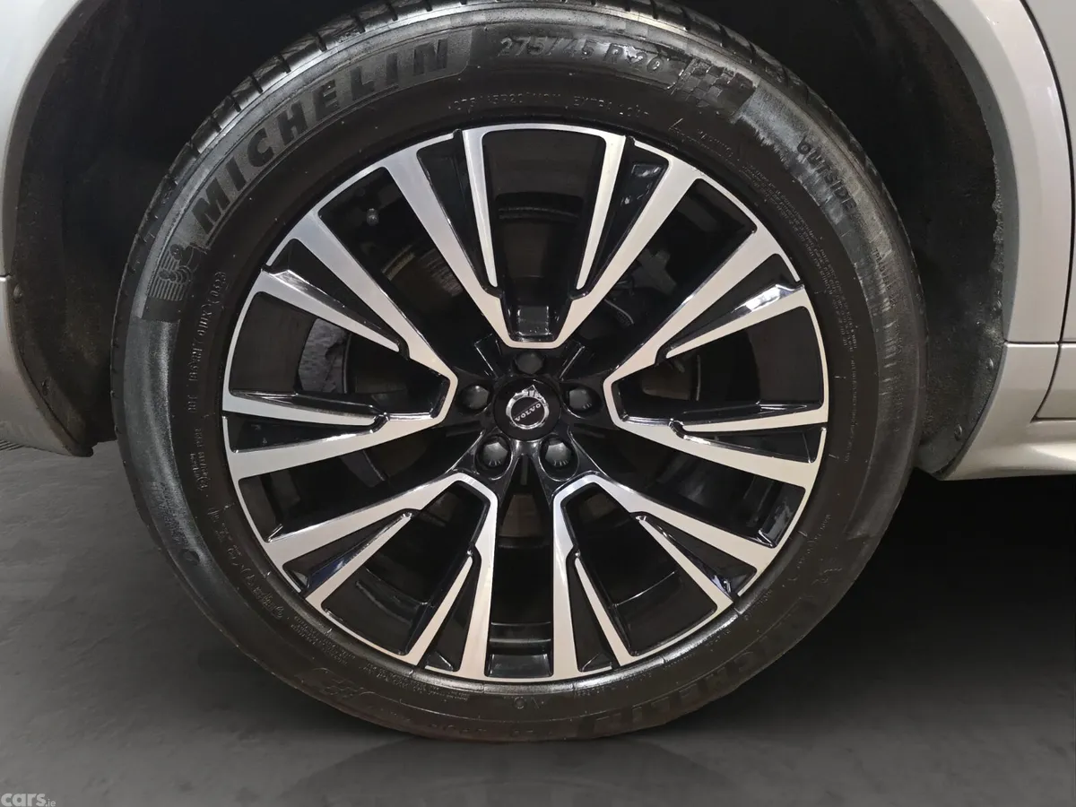 Volvo XC90 SUV, Petrol Plug-in Hybrid, 2023, Grey