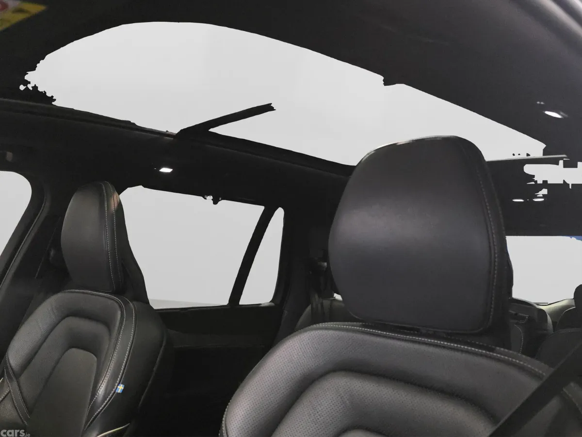 Volvo XC90 SUV, Petrol Plug-in Hybrid, 2023, Grey