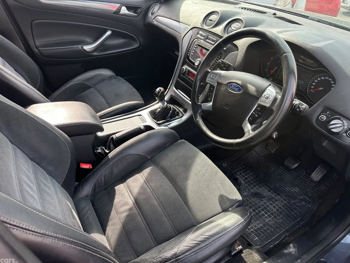 Ford Mondeo Hatchback, Diesel, 2010, Blue