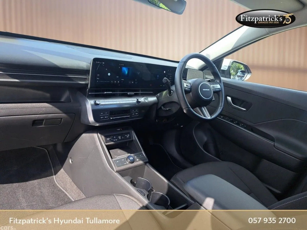Hyundai KONA SUV, Electric, 2024, White