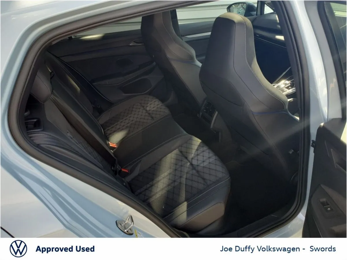 Volkswagen Golf Estate, Diesel, 2026, Blue