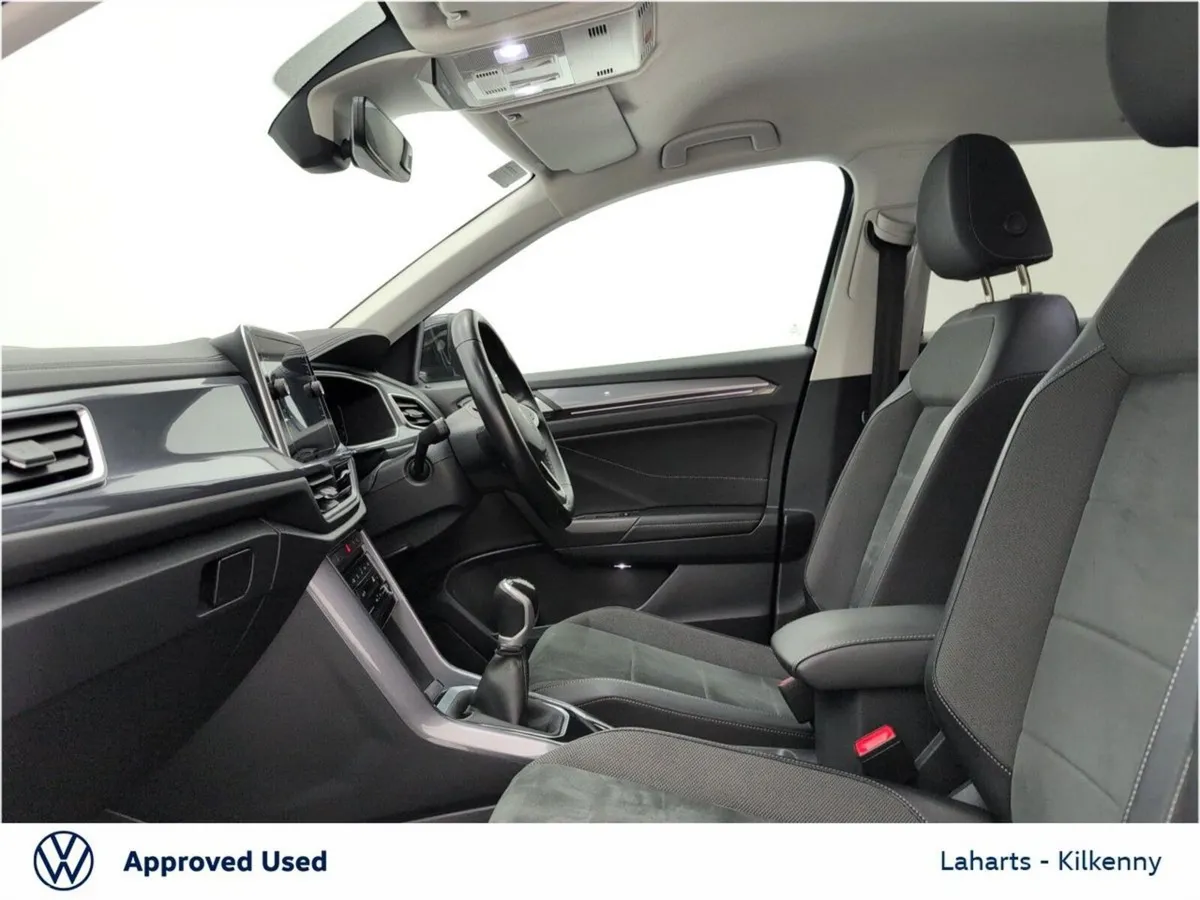Volkswagen T-Roc SUV, Petrol, 2023, Black