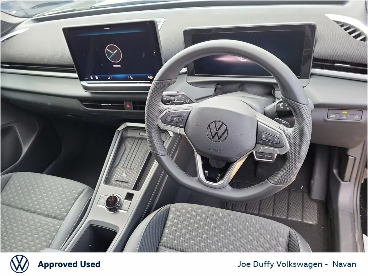 Volkswagen T-Roc SUV, Petrol, 2026, Black