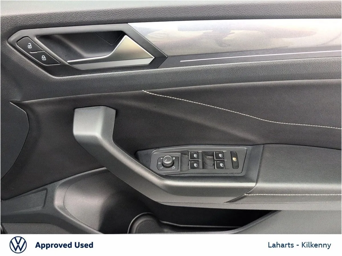 Volkswagen T-Roc SUV, Petrol, 2023, Black