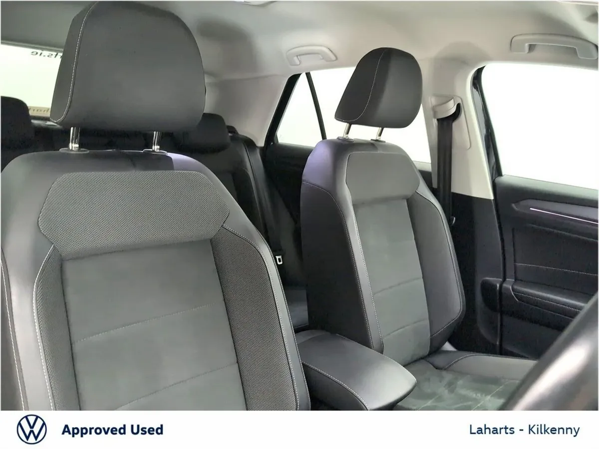 Volkswagen T-Roc SUV, Petrol, 2023, Black