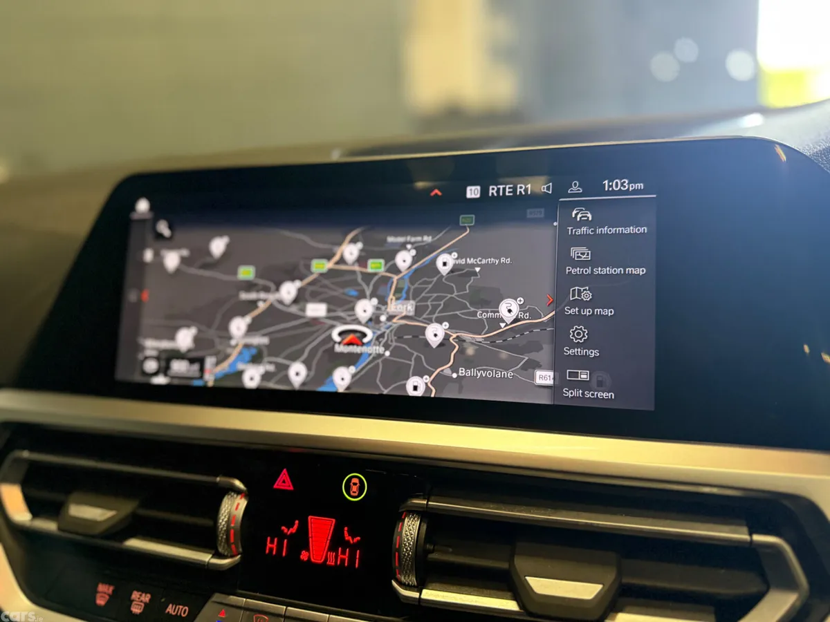 BMW 3-Series Estate, Petrol Plug-in Hybrid, 2022, Red