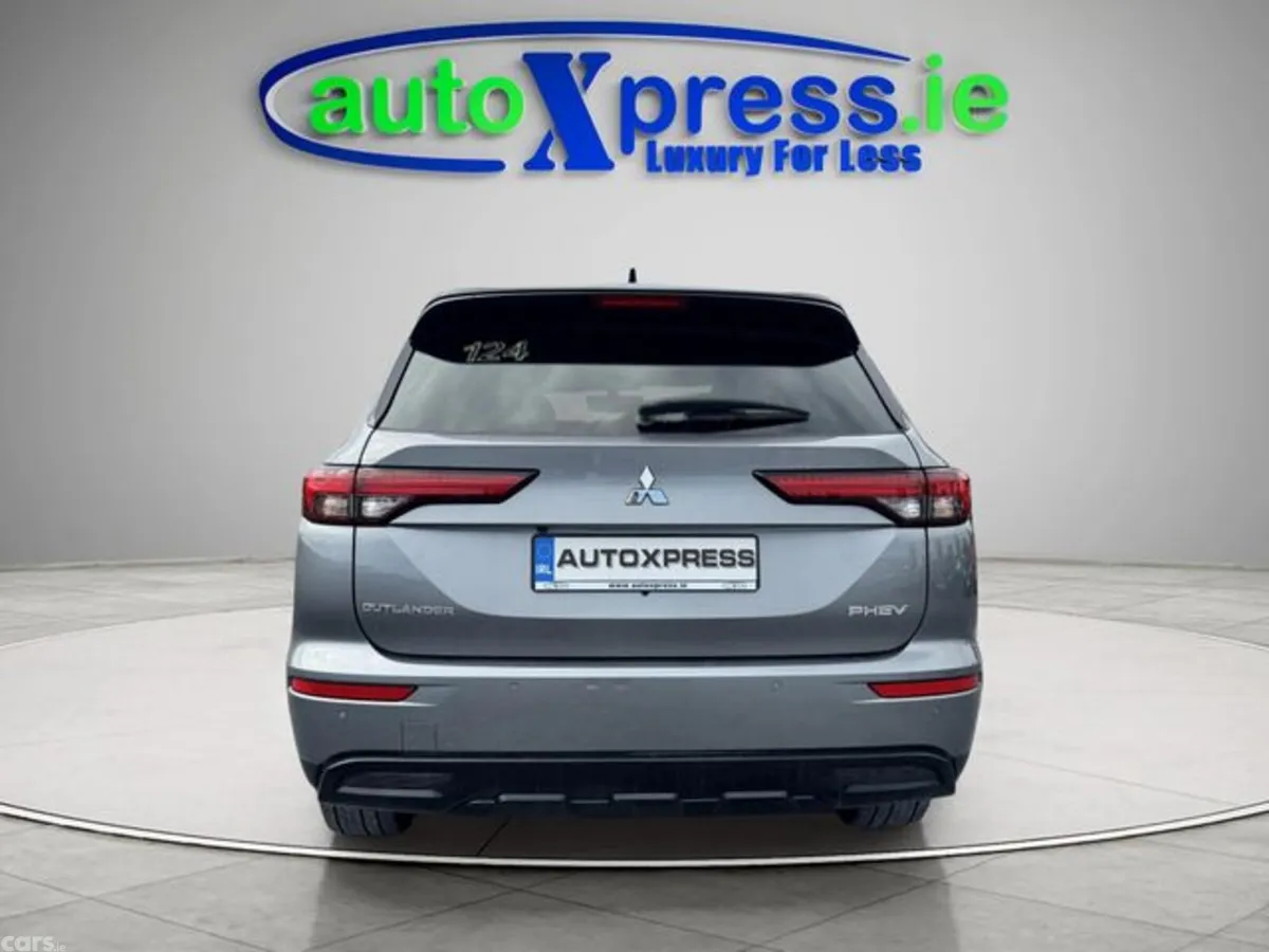 Mitsubishi Outlander SUV, Petrol Plug-in Hybrid, 2023, Grey